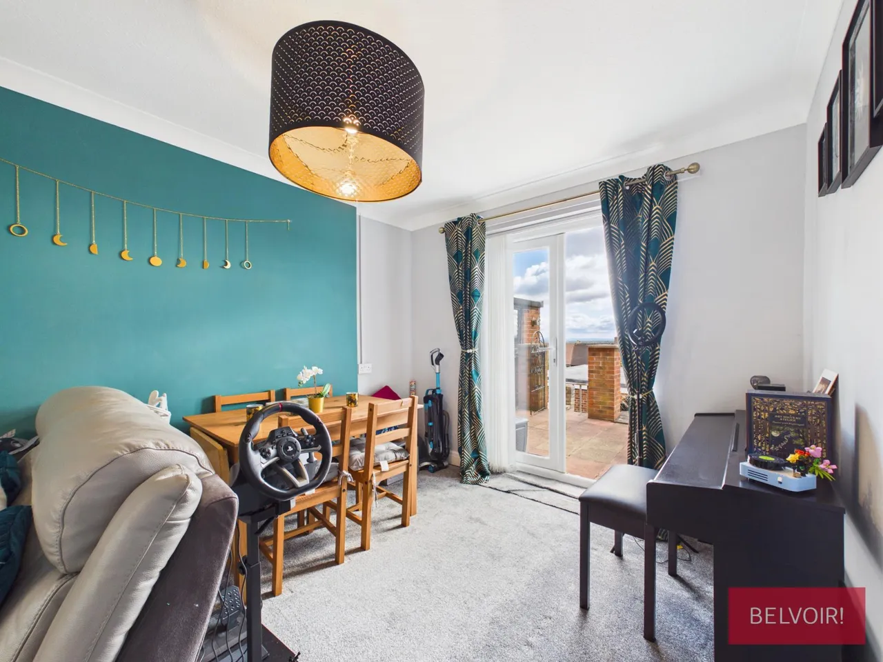 Heol Hyfryd, Gwersyllt, LL11, photo 2