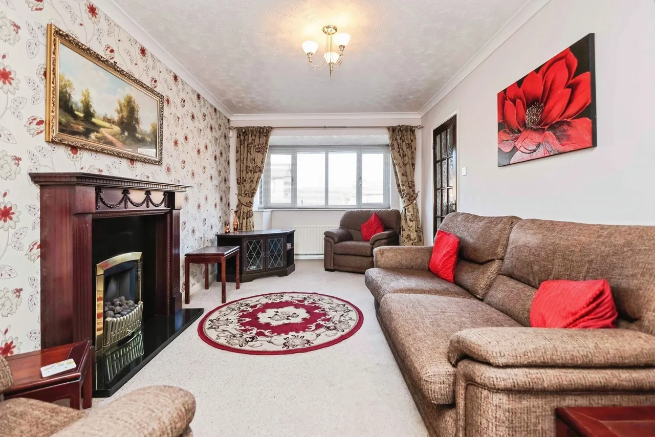 Pugin Gardens, Birmingham, B23, photo 2