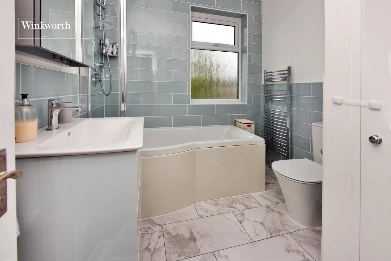 Vale Road, Worcester Park, KT4, photo 13