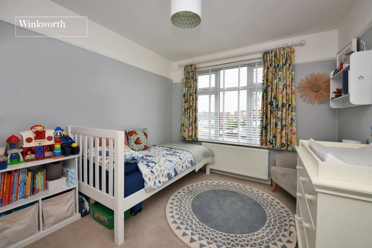 Vale Road, Worcester Park, KT4, photo 11
