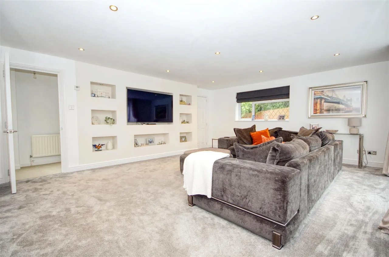 Oak Vale, West End, Southampton, SO30 3SF, photo 3