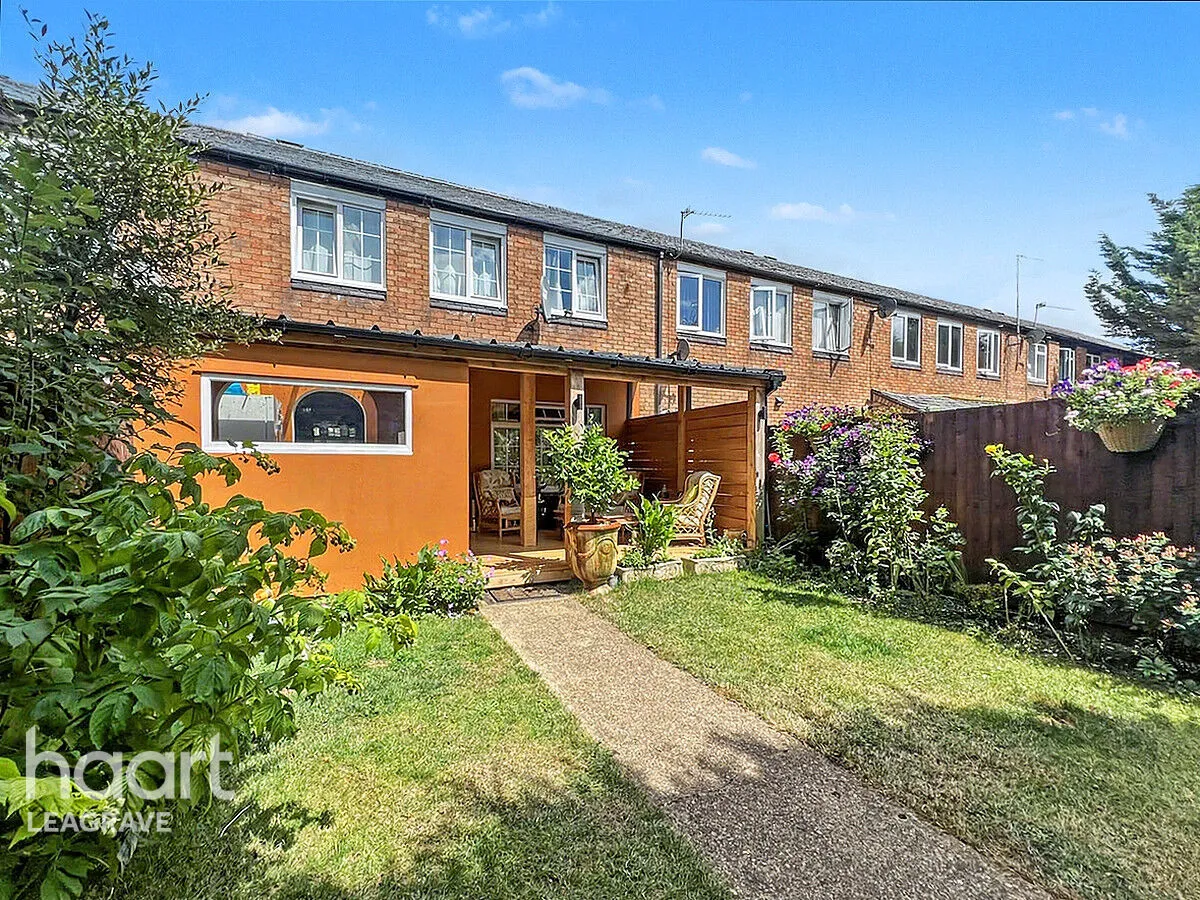 3 bed house for sale, Norfolk Road, Dunstable, LU5