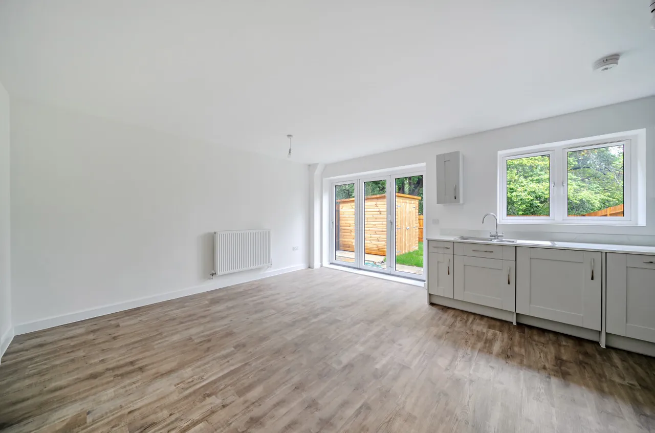 Malthouse Court, Langdown Lawn, SO45, photo 5