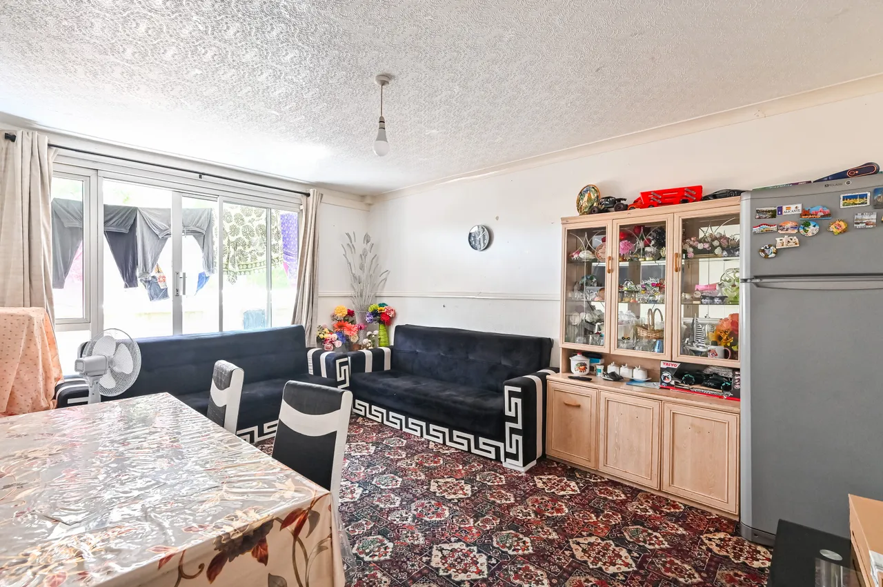 6 Sleaford House, Fern Street, London, photo 10