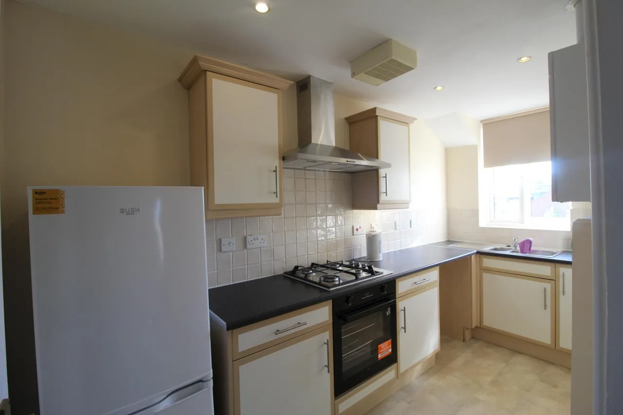 Newlands Road, Christchurch, BH23, photo 6