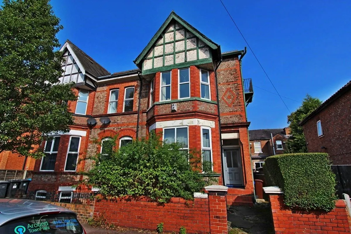 1 bed flat to rent, Grosvenor Road, Whalley Range, M16