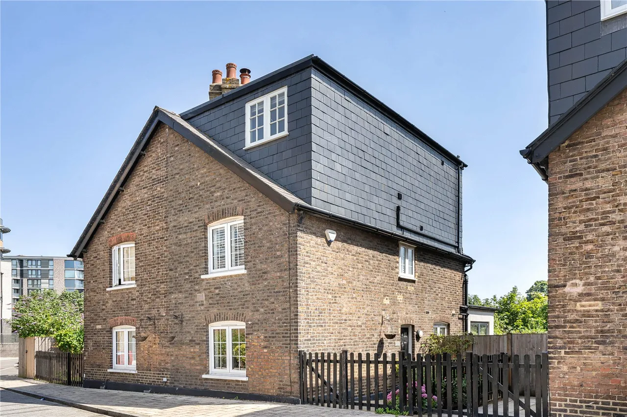 3 bed house for sale, Brewery Lane, Twickenham, TW1