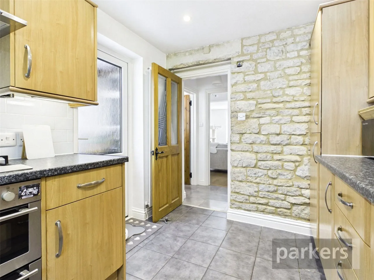 Gloucester Place, Witney, OX28, photo 16