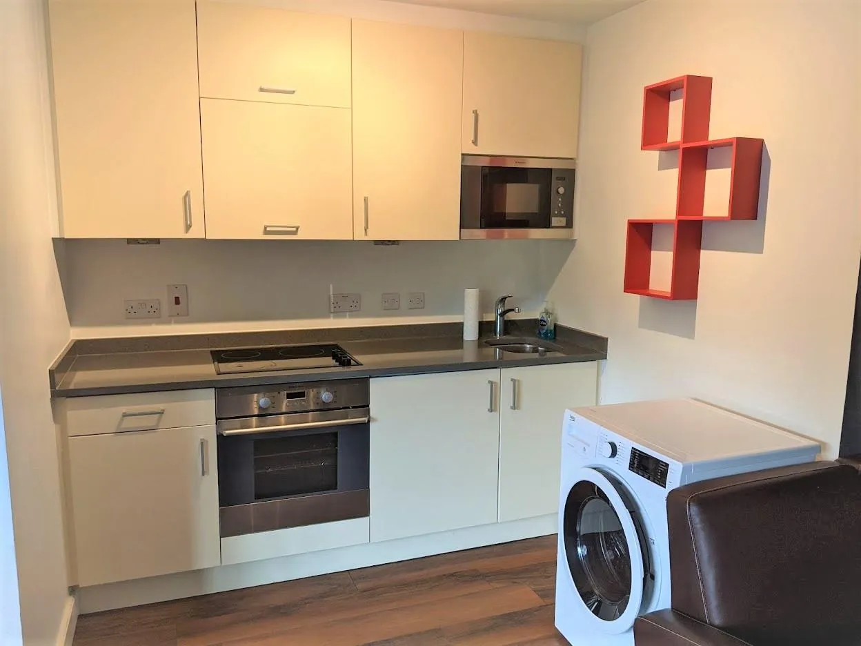 Heritage Avenue, London, NW9 5AA, photo 4