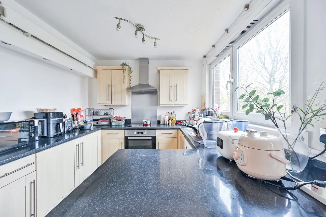 64 Hevelius Close, London, photo 3