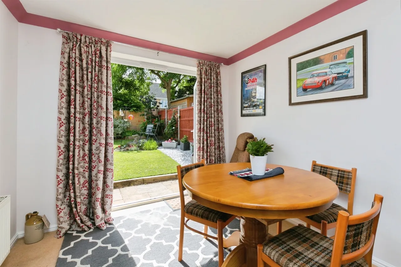 Wentworth Grove, Winsford, photo 7