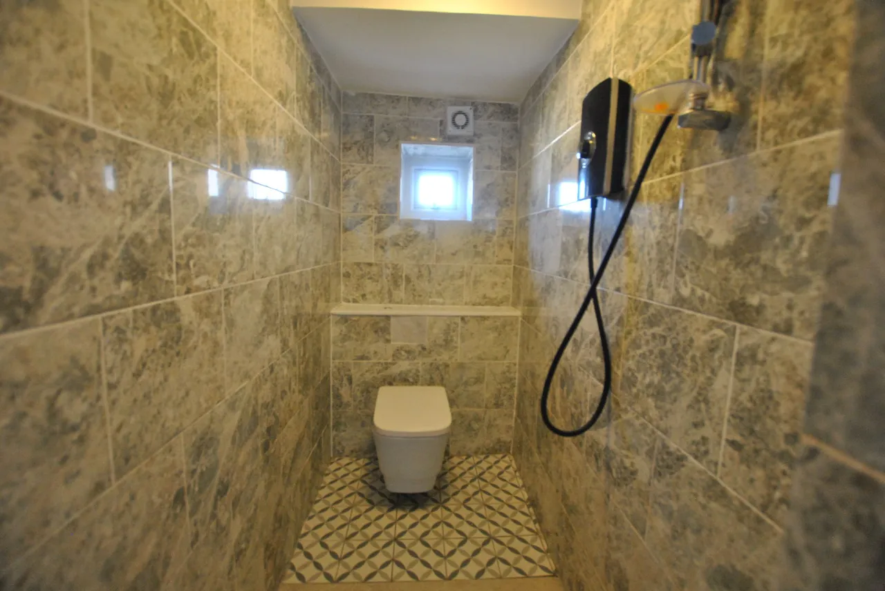 Rainham Road, Gillingham, Kent, ME7 5NG, photo 8