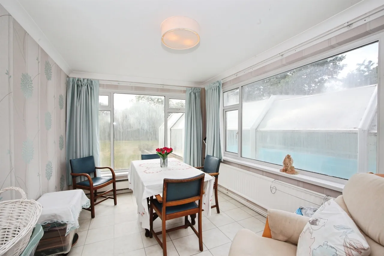 Sully Road, Penarth, CF64, photo 5