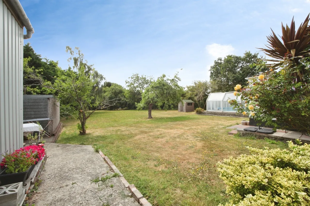 Sully Road, Penarth, CF64, photo 17