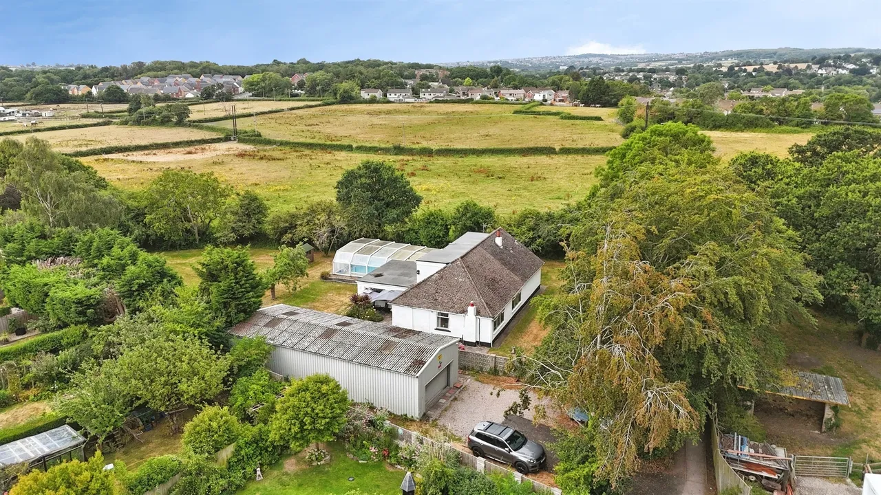 Sully Road, Penarth, CF64, photo 22