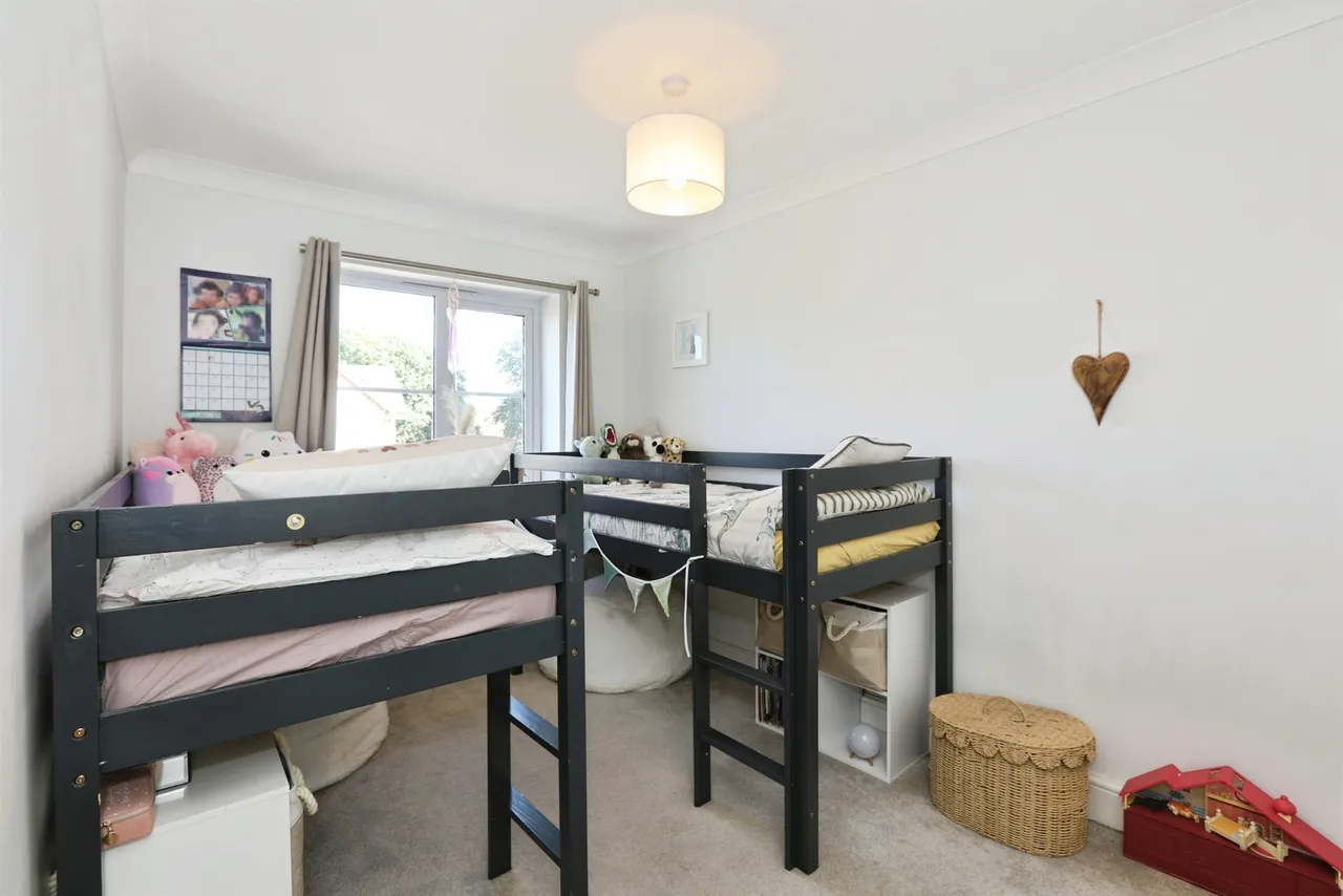 Tanbridge Park, Horsham, RH12, photo 12