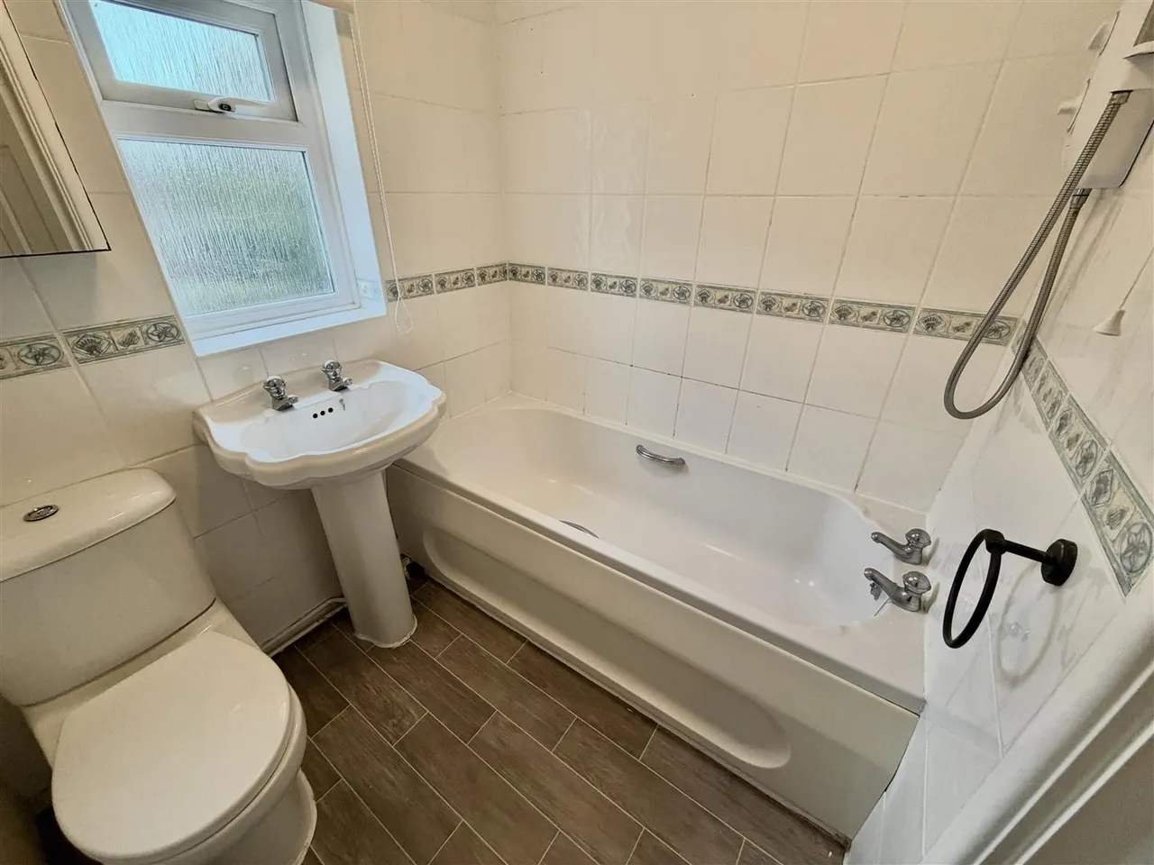 Highfield Avenue, St. Austell, photo 11