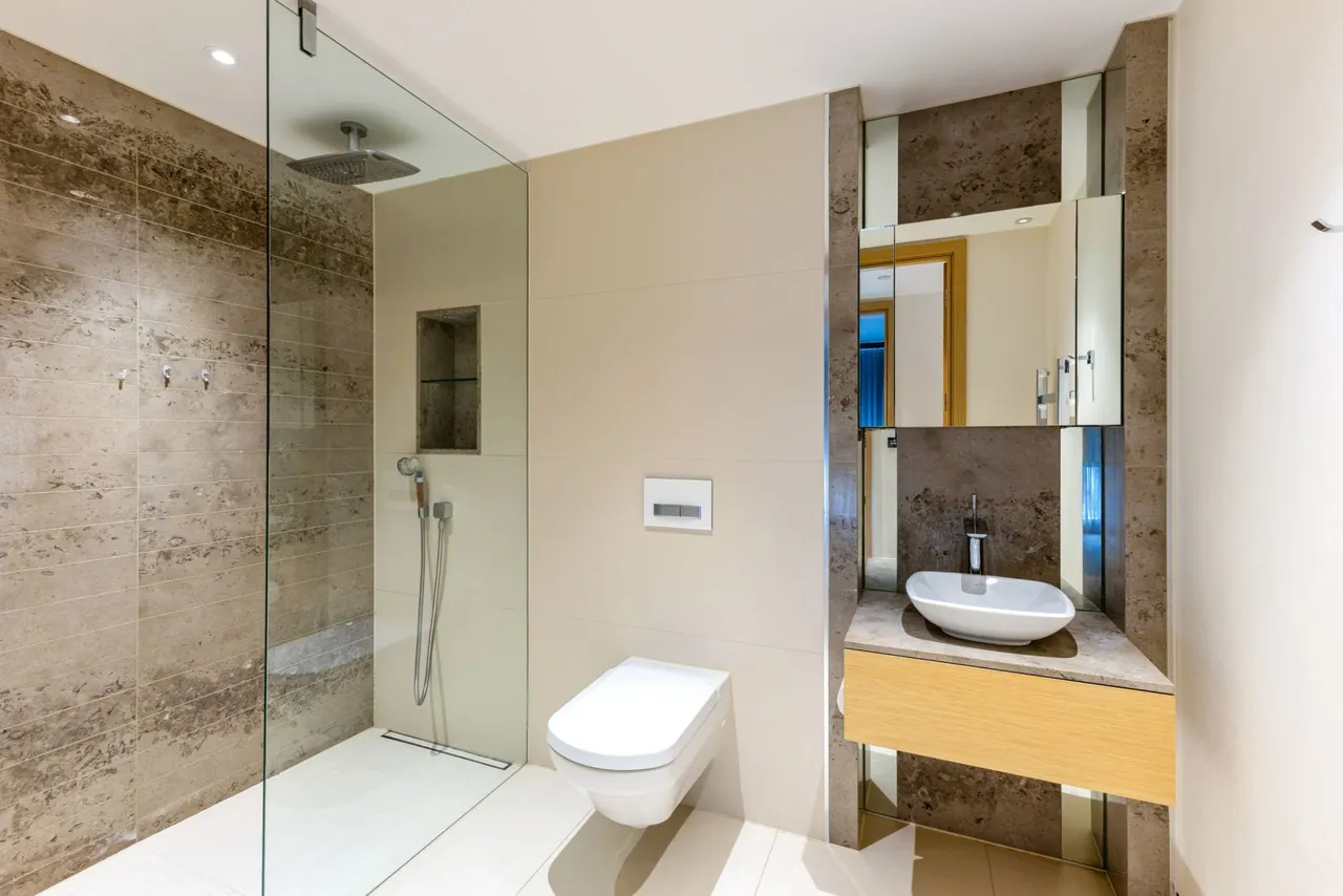 Radnor Terrace, London, W14, photo 11
