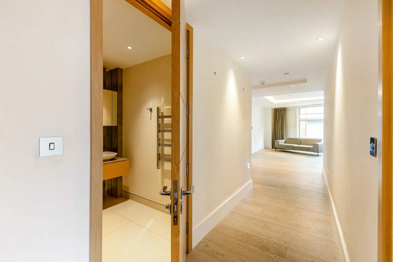 Radnor Terrace, London, W14, photo 12