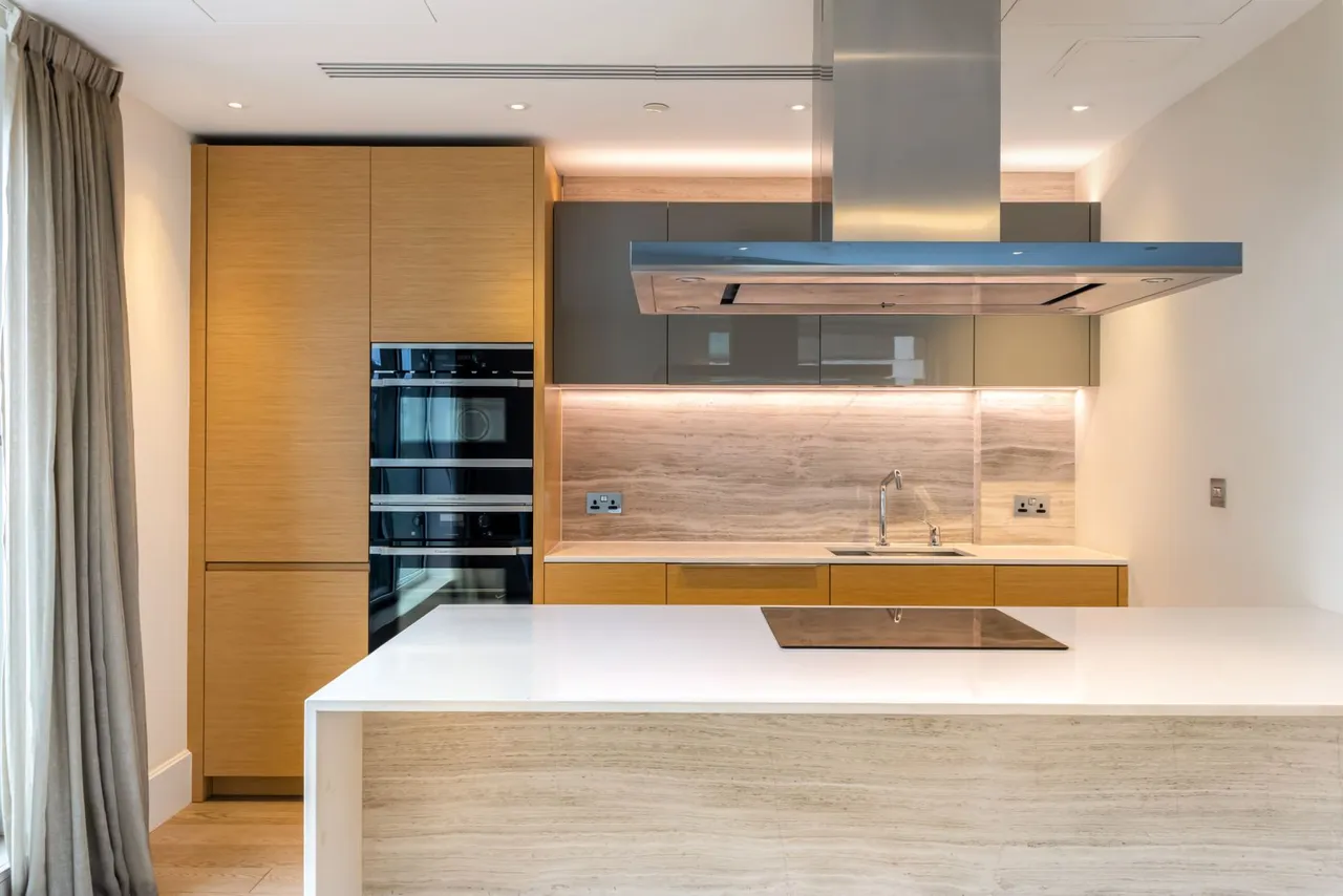 Radnor Terrace, London, W14, photo 4