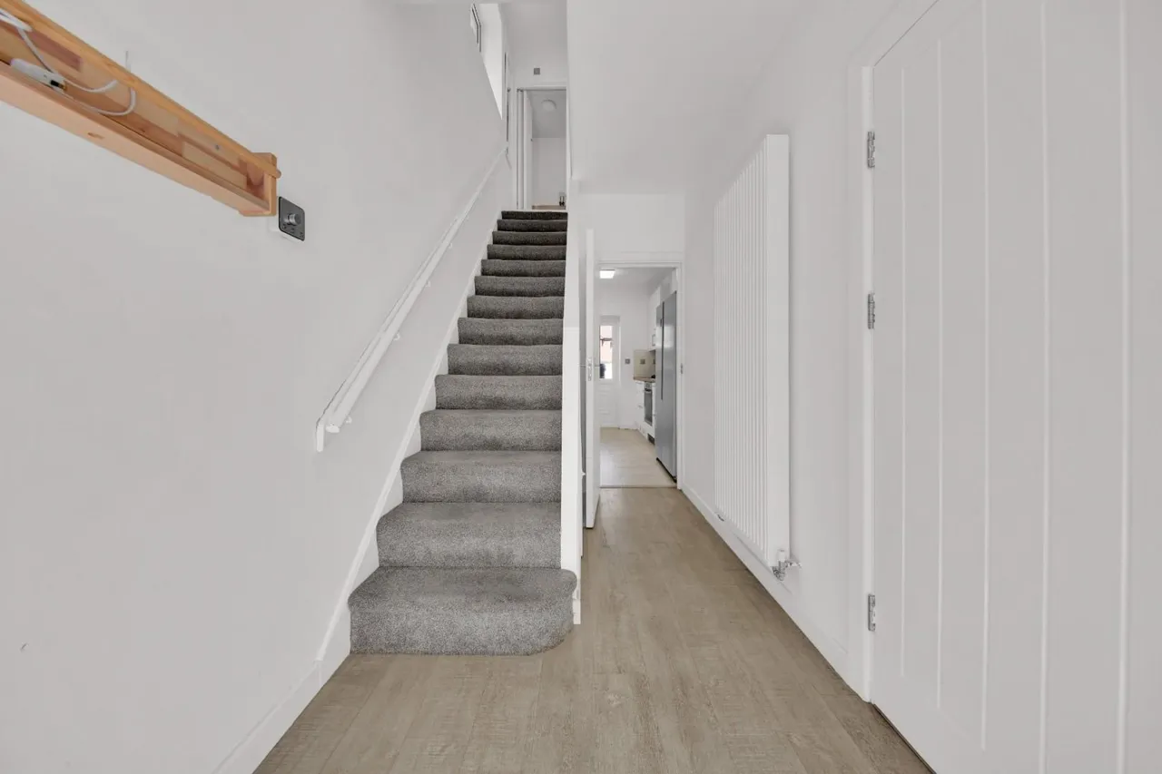 Tendring Way, Chadwell Heath, RM6, photo 22