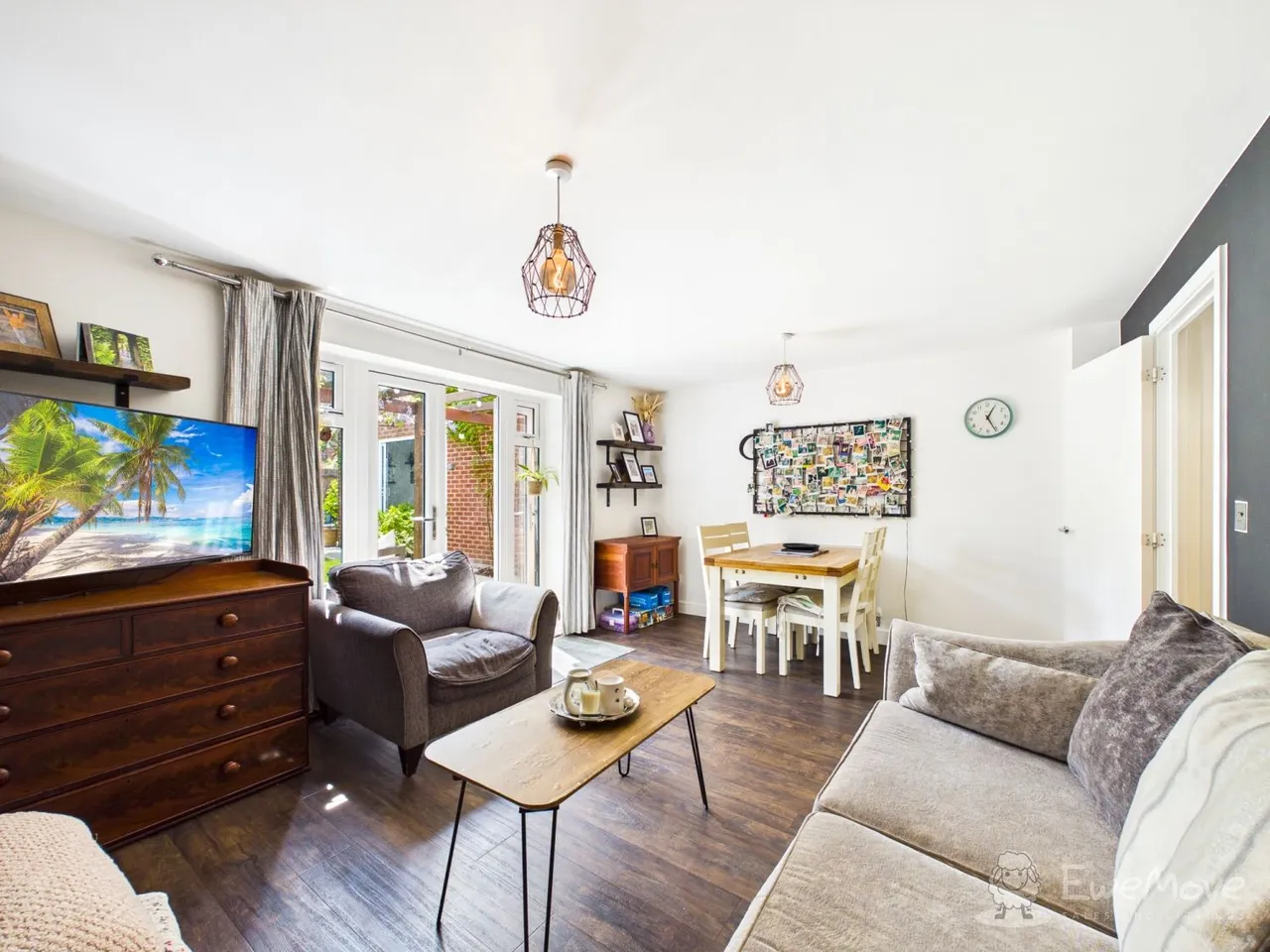 Chandler Drive, Bordon, GU35, photo 10