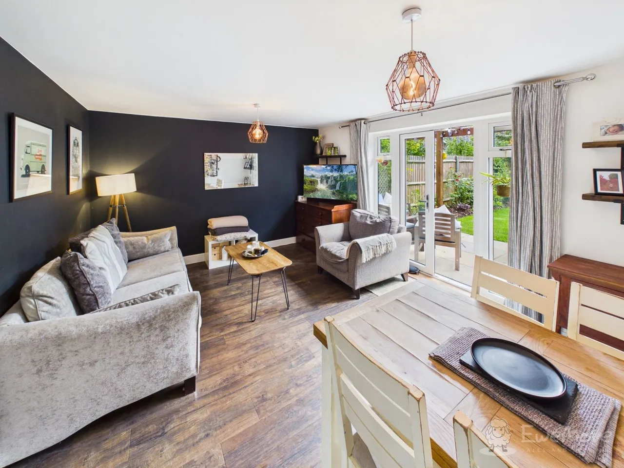 Chandler Drive, Bordon, GU35, photo 9