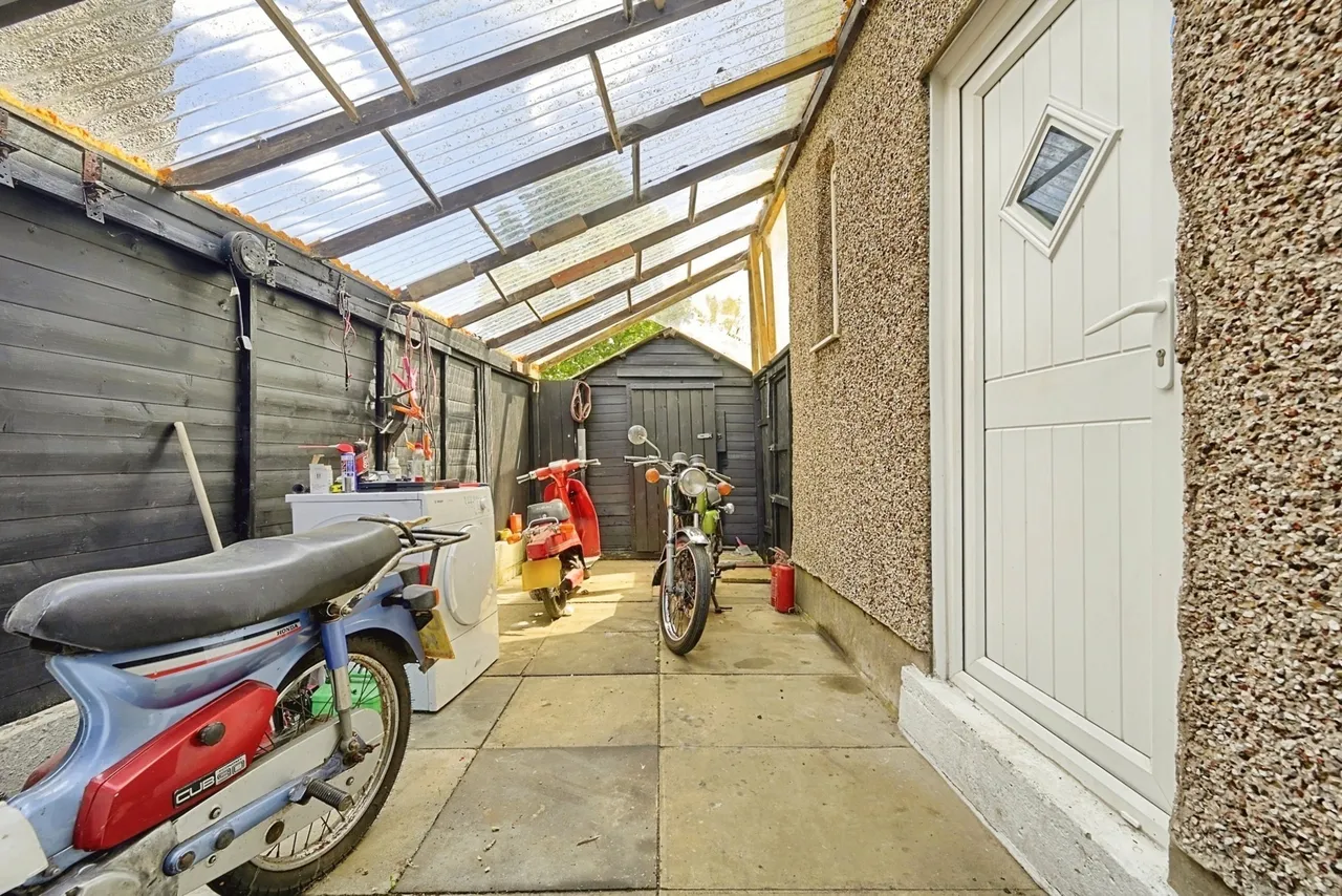 Constable Avenue, Burnley, Lancashire, BB11, photo 13
