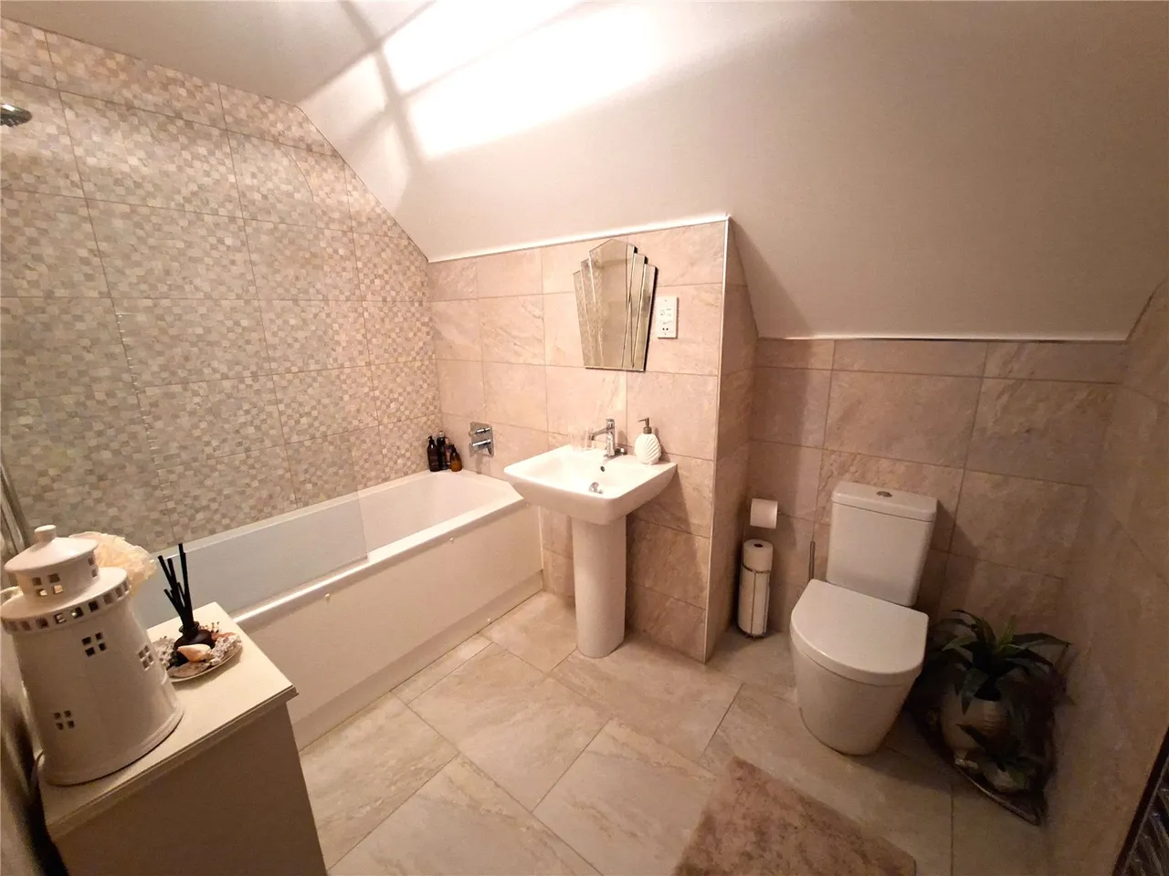 Balidon House, Balidon Place, Yeovil, Somerset, BA20 2FX, photo 6