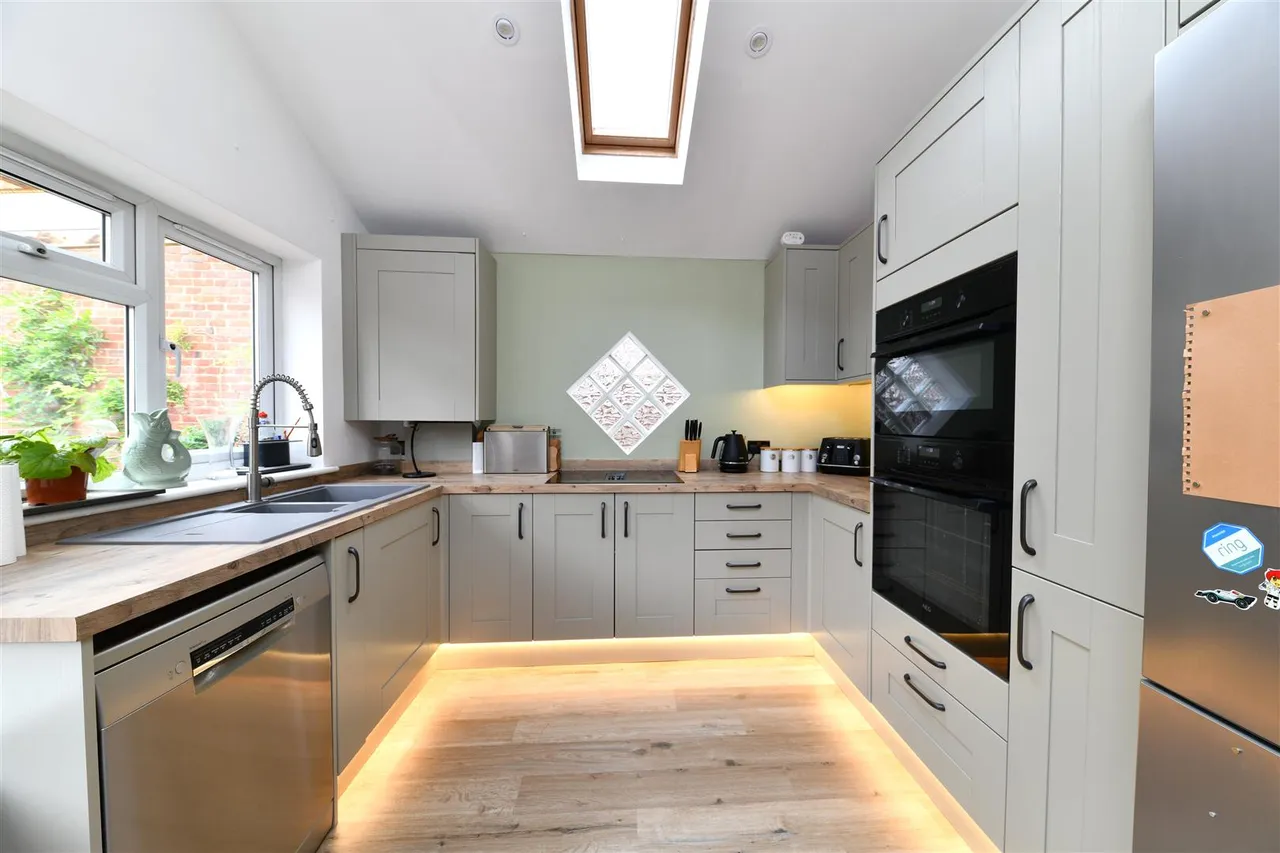 Weston Road, Stevenage, SG1 3RH, photo 10