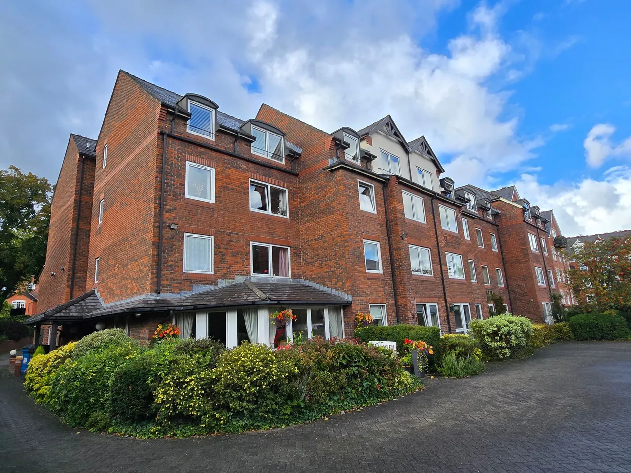 1 bed retirement property for sale, Groby Road, Altrincham