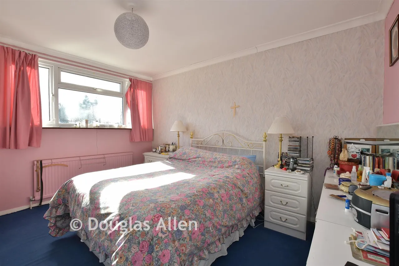 Cromwell Avenue, Billericay, CM12, photo 4