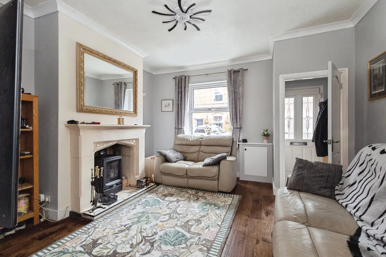 Dingle Terrace, ASHTON-UNDER-LYNE, Lancashire, OL6, photo 5