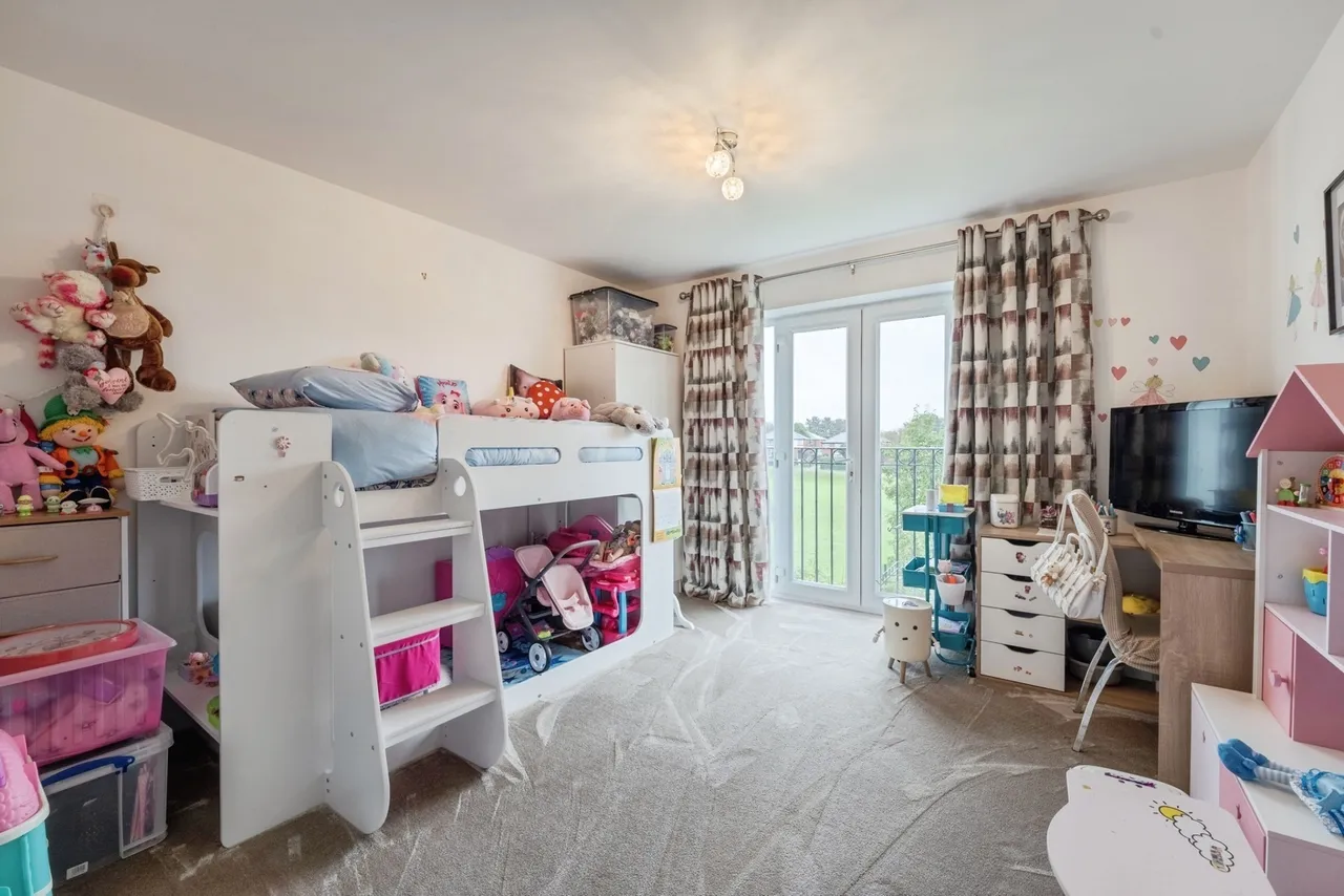 Pear Tree Place, Bolton, BL4, photo 6