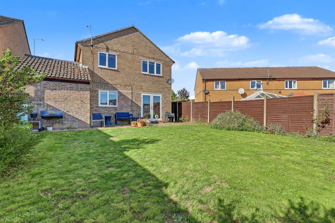 Ashley Gardens, Littleport, CB6, photo 16