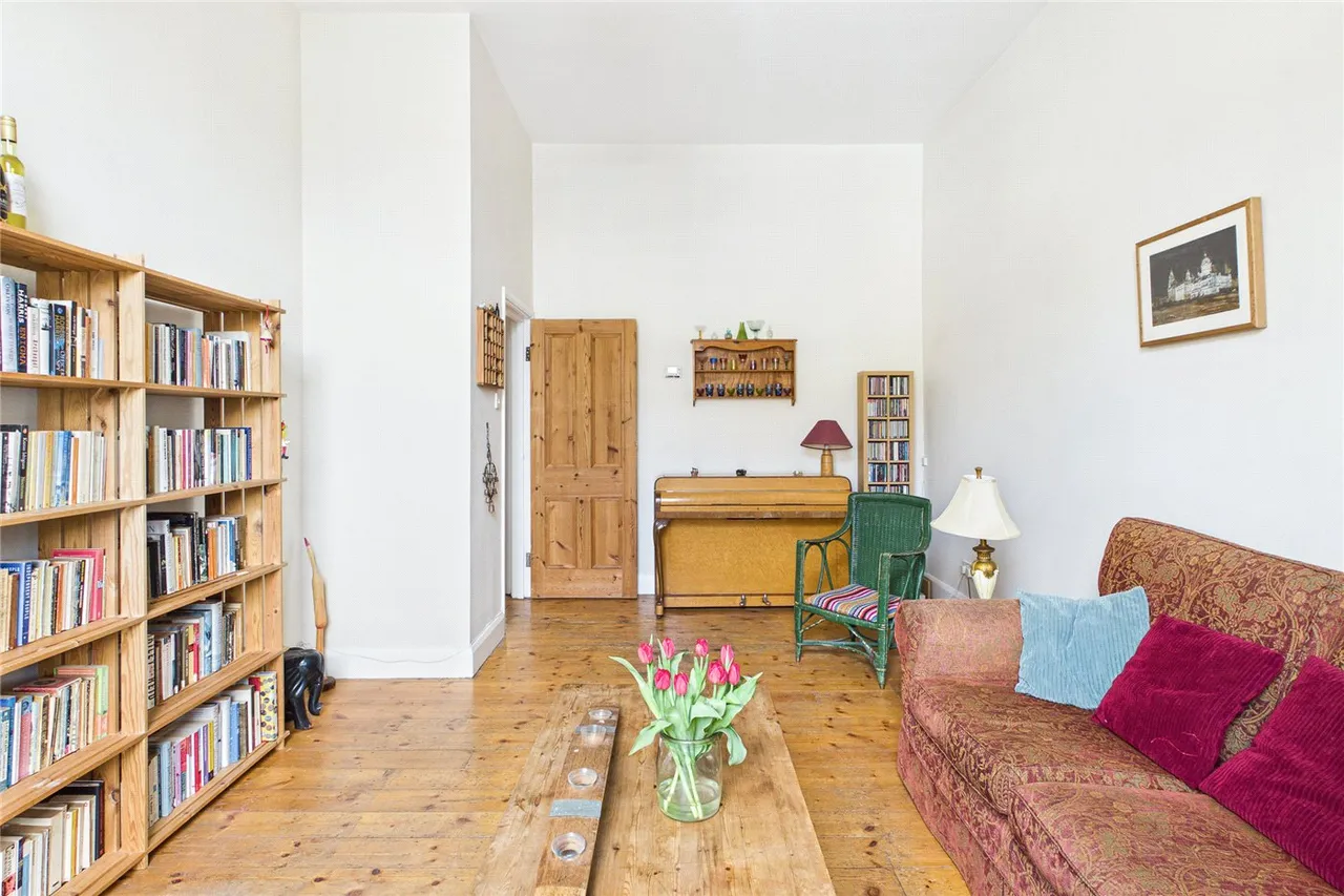 Sudbourne Road, London, SW2, photo 10