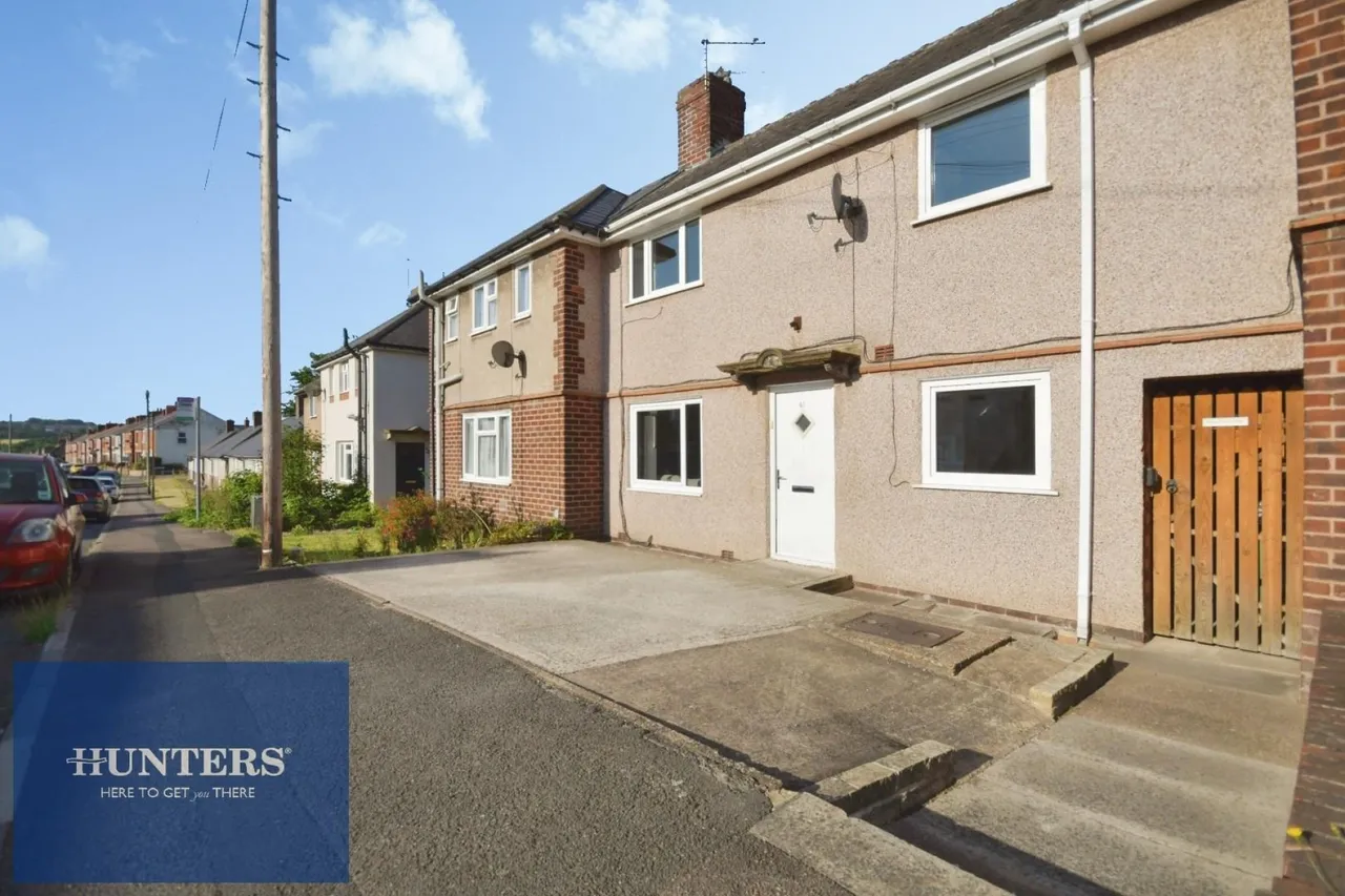 Devonshire Avenue North, New Whittington, Chesterfield, S43 2DF, photo 2