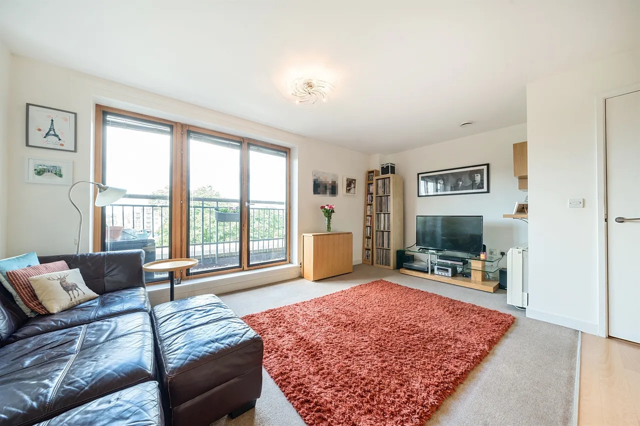 Northfield Avenue, London, W13, photo 3