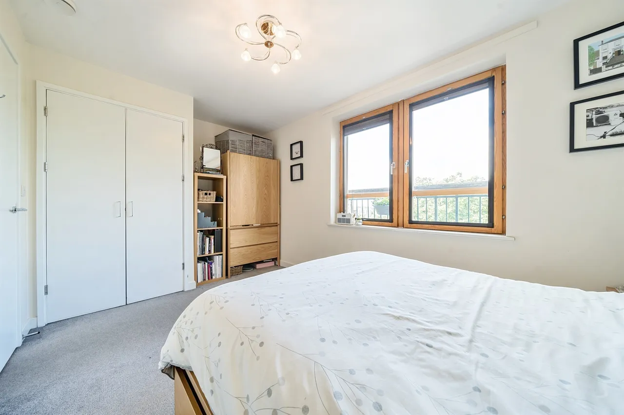 Northfield Avenue, London, W13, photo 5