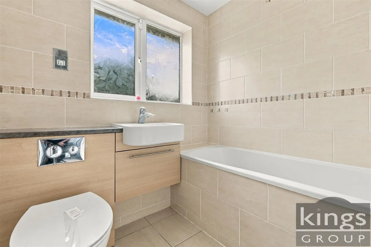 Willowdene, Cheshunt, EN8, photo 19