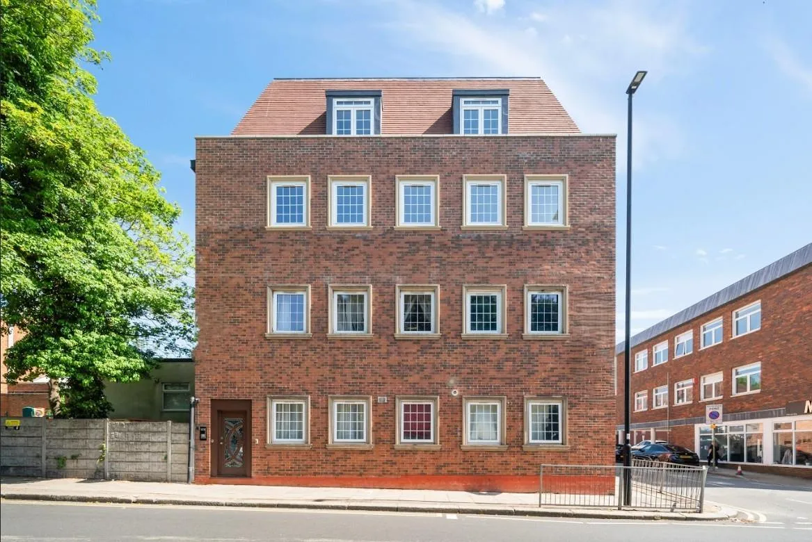 Belair Court, 144 High Street, Edgware, photo 5