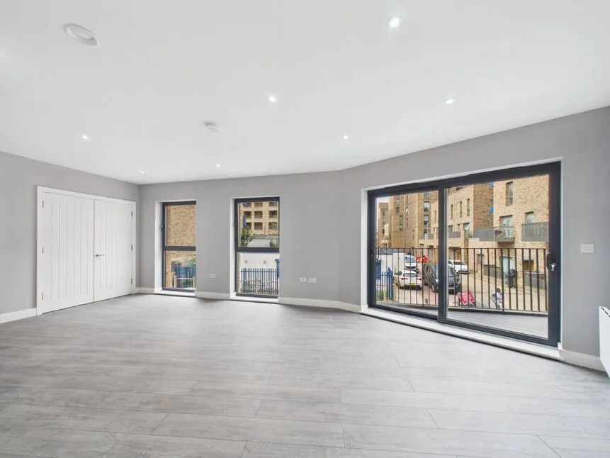 King Edwards Road, Barking, IG11, photo 8