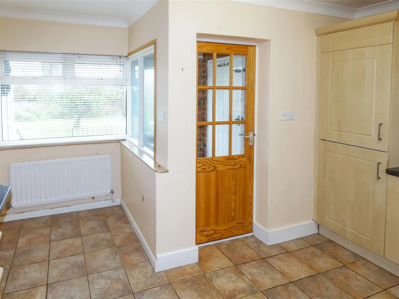 Amberley Road, Rustington, photo 12