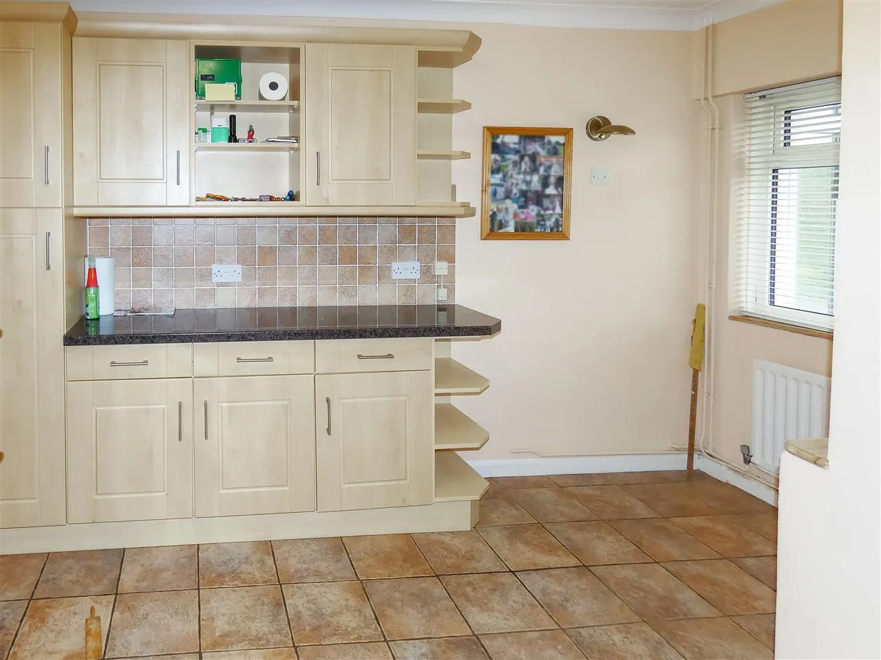 Amberley Road, Rustington, photo 10