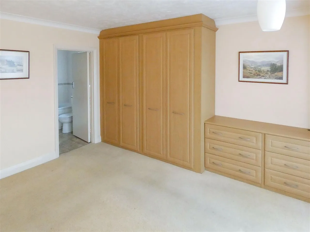 Amberley Road, Rustington, photo 16
