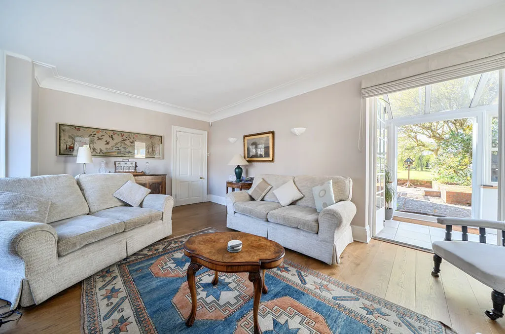 50 The Drive, Wallington SM6 9NF, photo 6