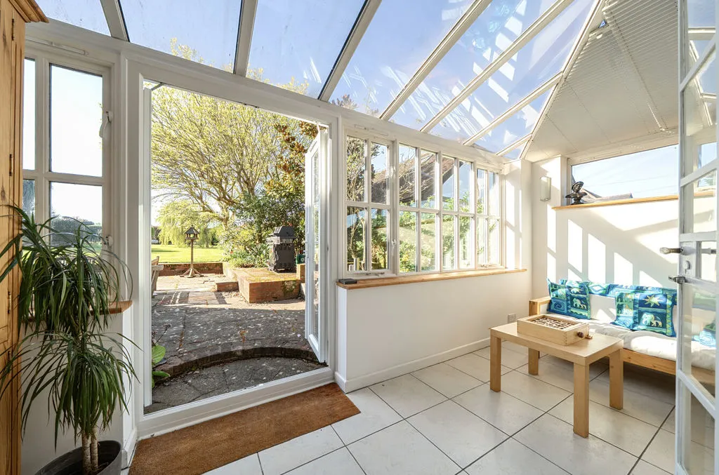 50 The Drive, Wallington SM6 9NF, photo 8
