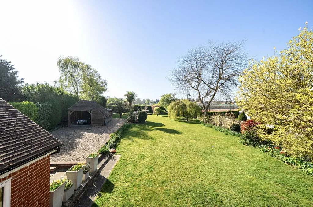 50 The Drive, Wallington SM6 9NF, photo 15