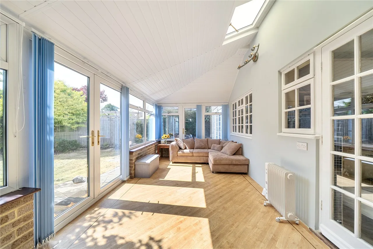 Emmett Road, Rownhams, Southampton, Hampshire, SO16 8JB, photo 2