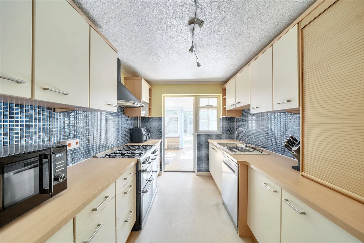 Emmett Road, Rownhams, Southampton, Hampshire, SO16 8JB, photo 8